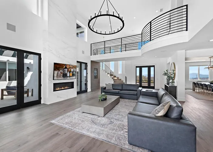 Vaquero By Fieldtrip Modern Wine Country Resort